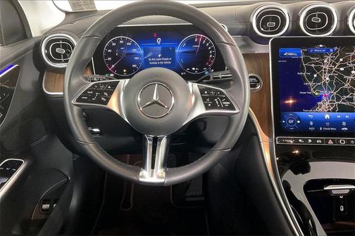 2025 Mercedes-Benz GLC 350e Base