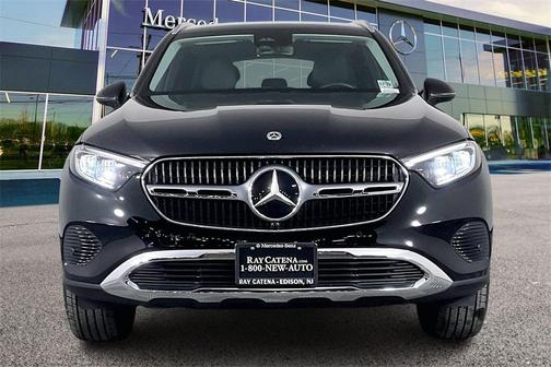 2025 Mercedes-Benz GLC 350e Base