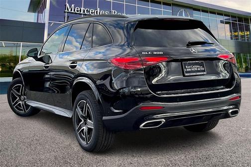 2026 Mercedes-Benz GLC 300 4MATIC