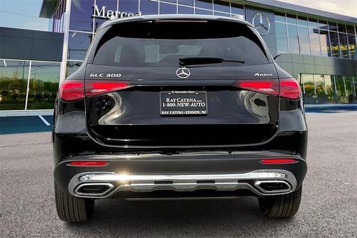 2026 Mercedes-Benz GLC 300 4MATIC