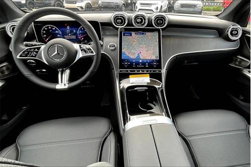 2025 Mercedes-Benz GLC 300 4MATIC
