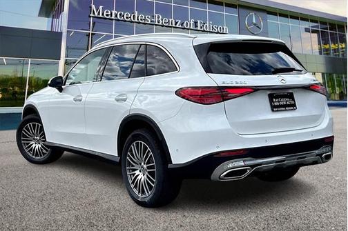 2025 Mercedes-Benz GLC 300 4MATIC