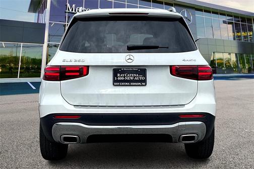 2025 Mercedes-Benz GLB 250 4MATIC