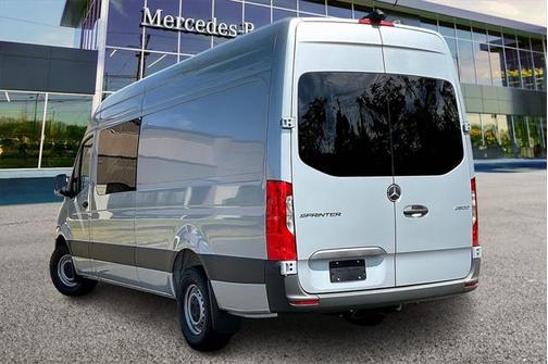 2025 Mercedes-Benz Sprinter 2500 Crew 170 WB