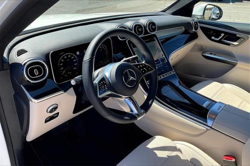 2025 Mercedes-Benz GLC 350e Base