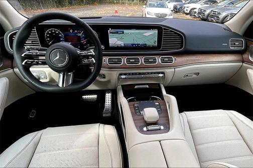 2026 Mercedes-Benz GLS 450 4MATIC
