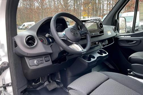 2026 Mercedes-Benz Sprinter 2500 Standard Roof