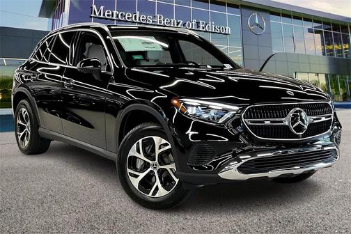 2026 Mercedes-Benz GLC 300 Base