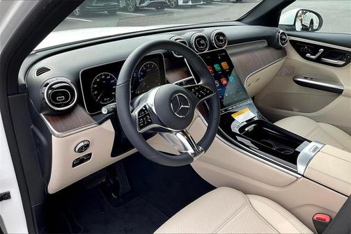 2026 Mercedes-Benz GLC 300 4MATIC