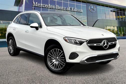 2026 Mercedes-Benz GLC 300 4MATIC
