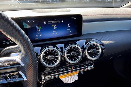 2025 Mercedes-Benz CLA 250 4MATIC