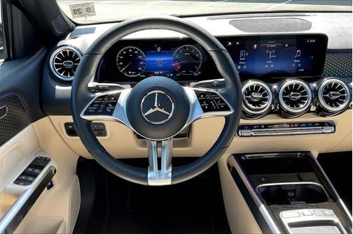 2025 Mercedes-Benz GLB 250 4MATIC