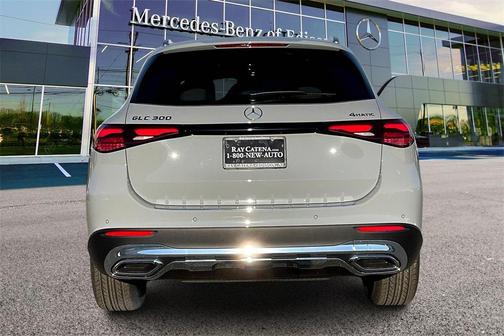2026 Mercedes-Benz GLC 300 4MATIC