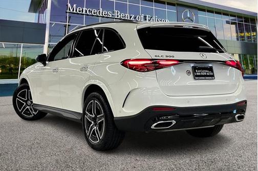 2025 Mercedes-Benz GLC 300 4MATIC