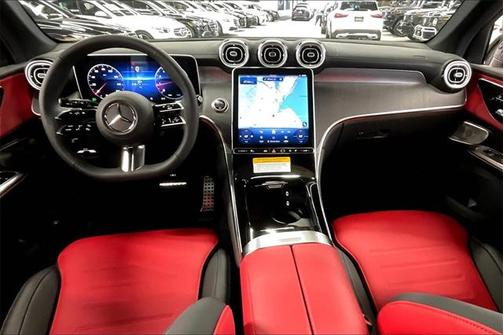 2025 Mercedes-Benz GLC 300 4MATIC