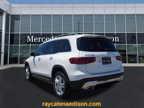 2022 Mercedes-Benz GLB 250 4MATIC