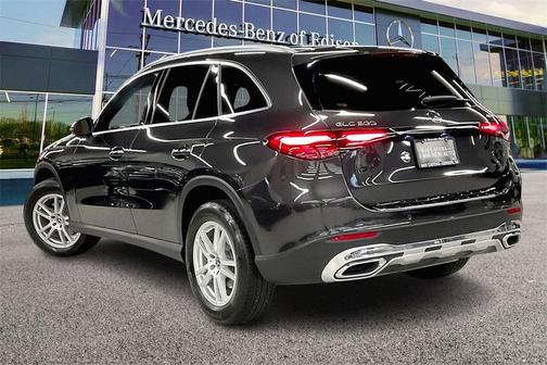 2023 Mercedes-Benz GLC 300 4MATIC
