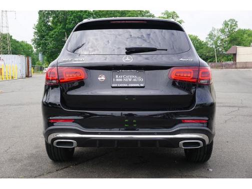 2022 Mercedes-Benz GLC 300 4MATIC