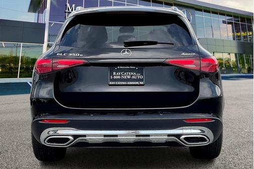2025 Mercedes-Benz GLC 350e Base