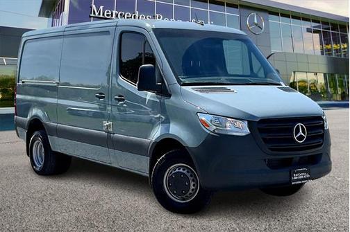 2024 Mercedes-Benz Sprinter 3500 Standard Roof