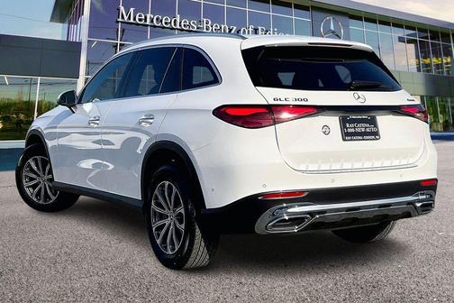 Polar White 2026 Mercedes-Benz GLC 300 4MATIC