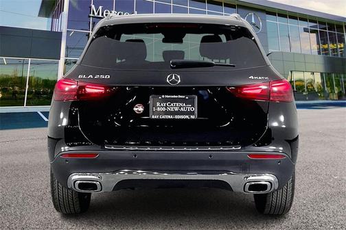 2026 Mercedes-Benz GLA 250 4MATIC