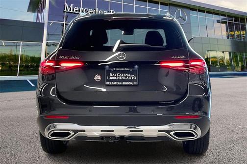 2026 Mercedes-Benz GLC 300 4MATIC
