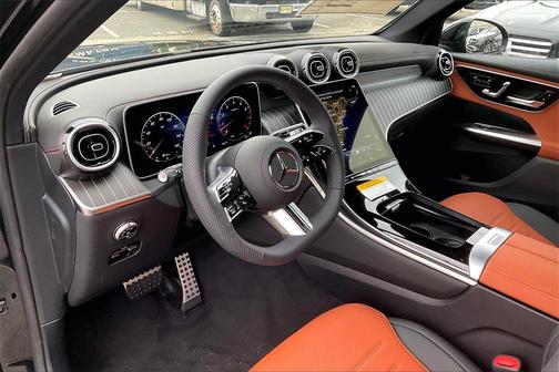 2026 Mercedes-Benz GLC 300 4MATIC