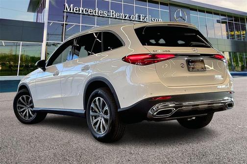 2026 Mercedes-Benz GLC 300 4MATIC