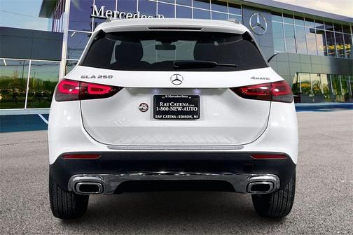 2021 Mercedes-Benz GLA 250 Base 4MATIC