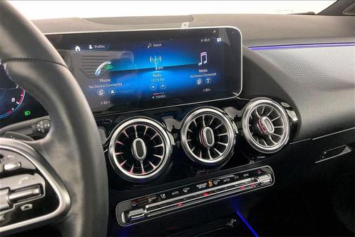 2021 Mercedes-Benz GLA 250 Base 4MATIC