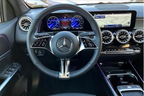 2024 Mercedes-Benz EQB 300 4MATIC