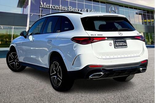 2025 Mercedes-Benz GLC 300 4MATIC