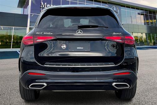 2025 Mercedes-Benz GLC 350e Base
