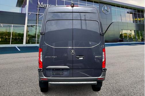2025 Mercedes-Benz Sprinter 2500 Standard Roof