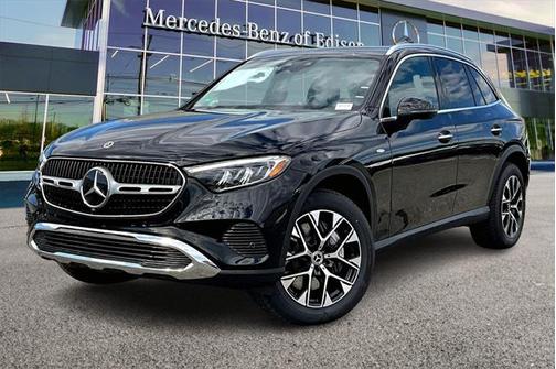 2025 Mercedes-Benz GLC 350e Base