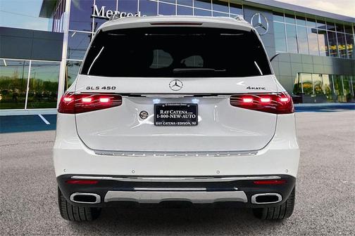 2026 Mercedes-Benz GLS 450 4MATIC