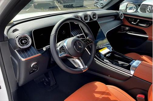 2025 Mercedes-Benz GLC 300 4MATIC