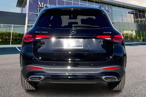 2026 Mercedes-Benz GLC 300 4MATIC