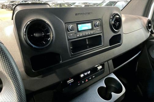 2025 Mercedes-Benz Sprinter 2500 High Roof