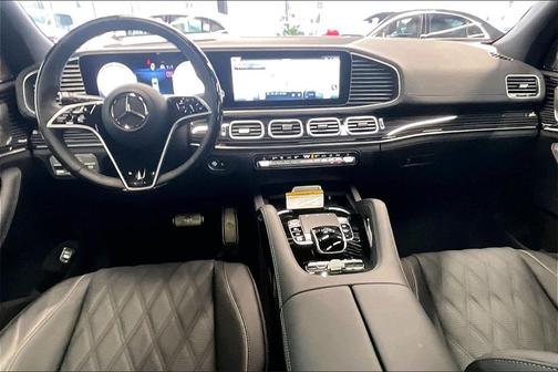 2025 Mercedes-Benz Maybach GLS 600 4MATIC