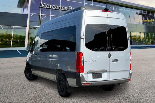 2025 Mercedes-Benz Sprinter 2500 Passenger 144 WB