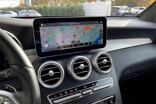 2022 Mercedes-Benz GLC 300 4MATIC