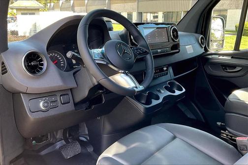 2026 Mercedes-Benz Sprinter 2500 High Roof