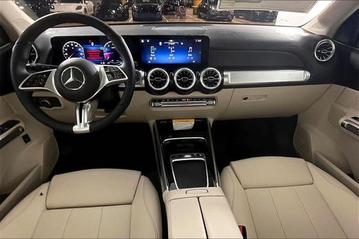 2026 Mercedes-Benz GLB 250 4MATIC