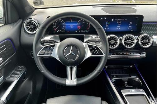 2025 Mercedes-Benz GLB 250 4MATIC