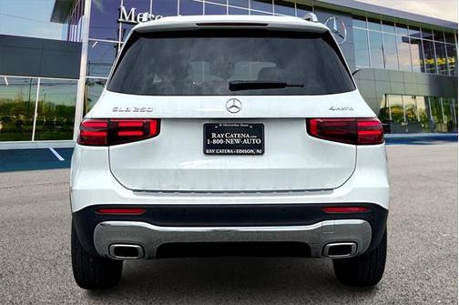 2025 Mercedes-Benz GLB 250 4MATIC