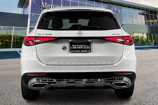 2025 Mercedes-Benz GLC 300 4MATIC