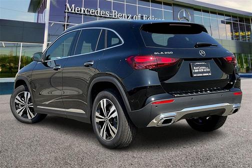 2026 Mercedes-Benz GLA 250 4MATIC