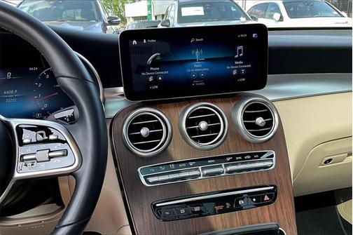2022 Mercedes-Benz GLC 300 4MATIC
